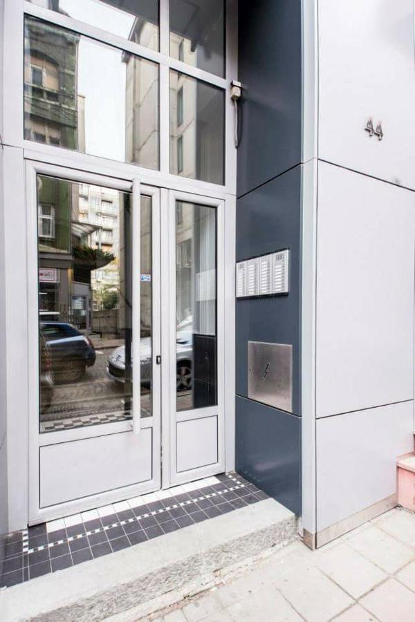 Studio Apartman Kocka Белград Екстериор снимка