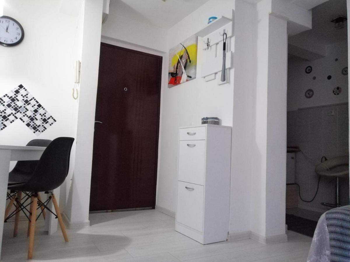Studio Apartman Kocka Белград Екстериор снимка
