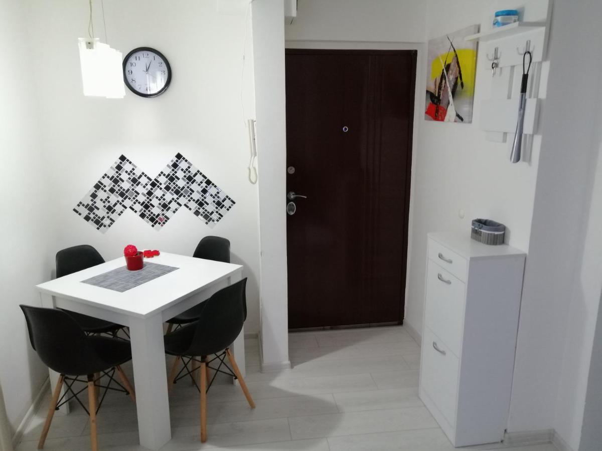 Studio Apartman Kocka Белград Екстериор снимка
